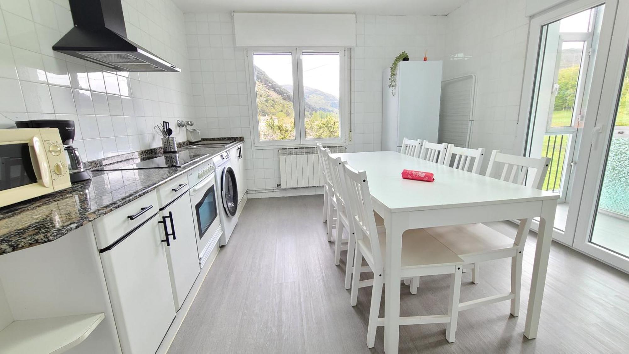 Casa Renovada Con Chill Out En Espinosa Daire Espinosa de los Monteros Dış mekan fotoğraf