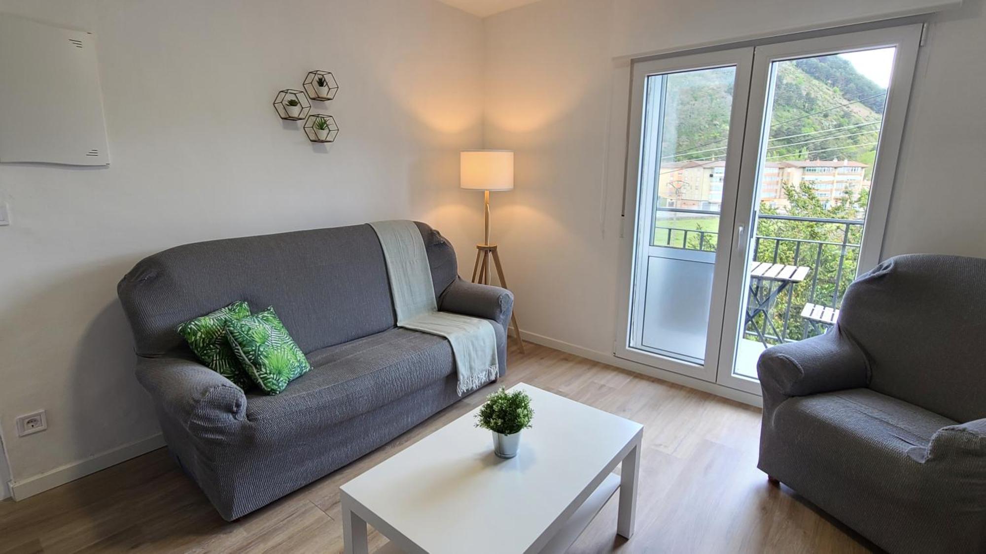 Casa Renovada Con Chill Out En Espinosa Daire Espinosa de los Monteros Dış mekan fotoğraf
