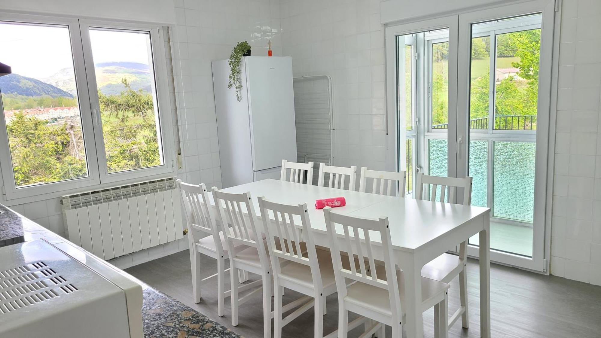 Casa Renovada Con Chill Out En Espinosa Daire Espinosa de los Monteros Dış mekan fotoğraf